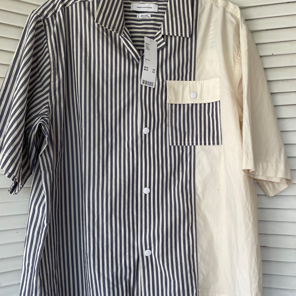 Urban Outfitters lightweight shirt. Stripes/snaps  Large. NWT
